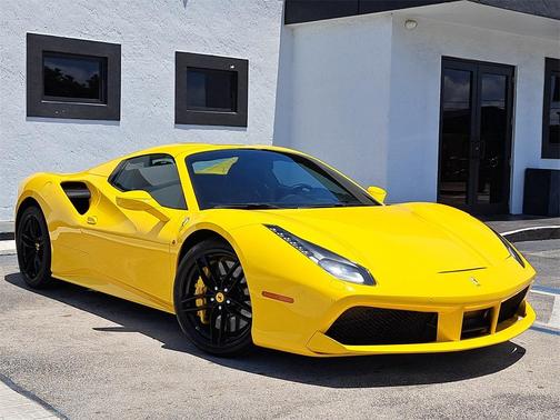 2018 Ferrari 488 Spider Base