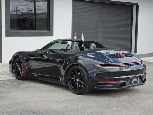 2023 Porsche 911 Carrera S