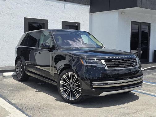2023 Land Rover Range Rover P400 SE