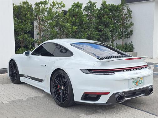 2021 Porsche 911 Turbo