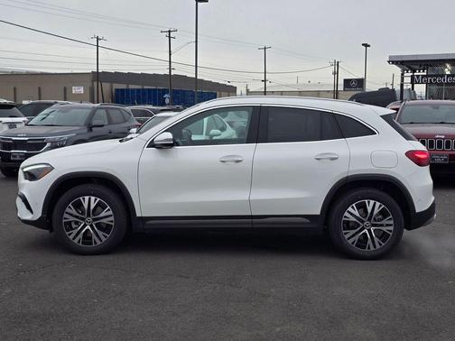 2025 Mercedes-Benz GLA 250 Base 4MATIC