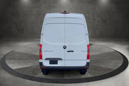 2025 Mercedes-Benz Sprinter 2500 Standard Roof