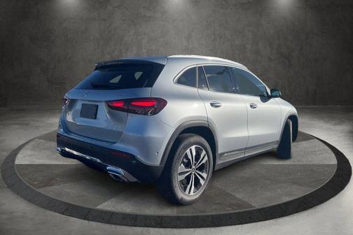 2025 Mercedes-Benz GLA 250 Base 4MATIC