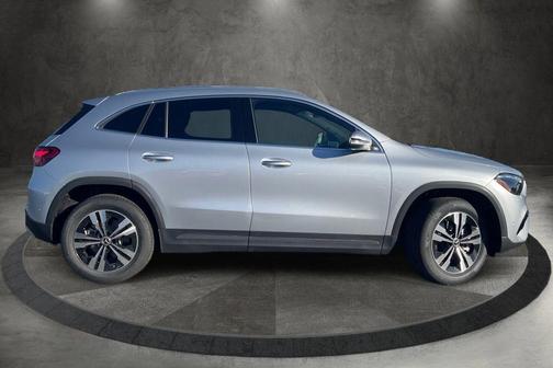 2025 Mercedes-Benz GLA 250 Base 4MATIC
