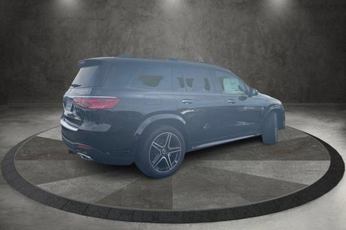2024 Mercedes-Benz GLS 450 4MATIC