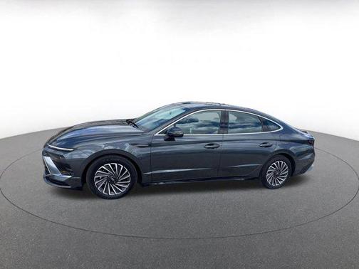 2024 Hyundai SONATA Hybrid SE