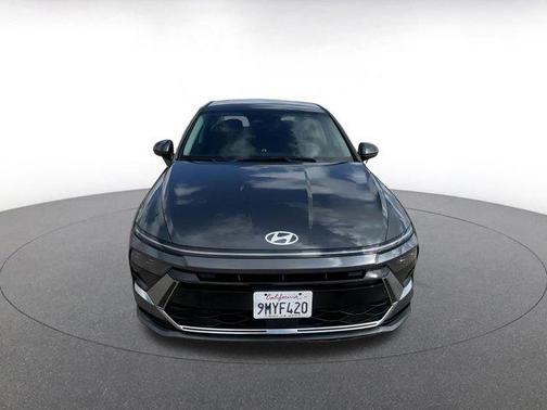 2024 Hyundai SONATA Hybrid SE