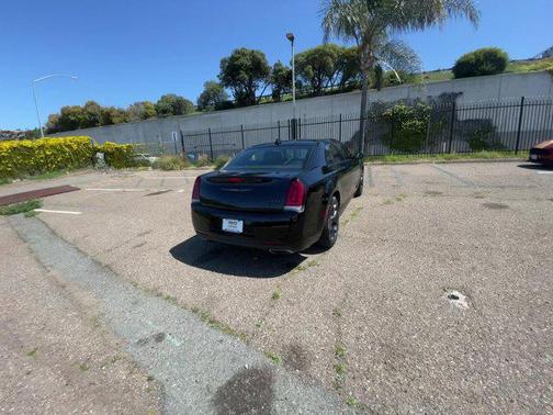 2022 Chrysler 300 S