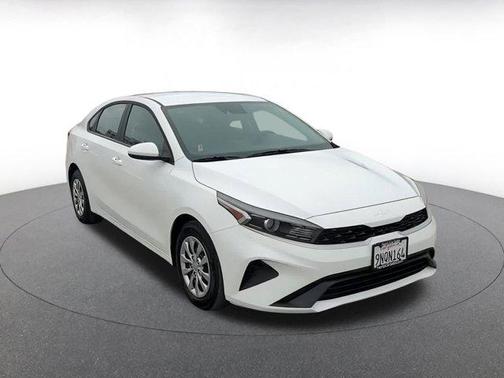 2024 Kia Forte LX