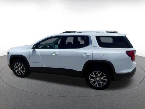 2023 GMC Acadia FWD SLT