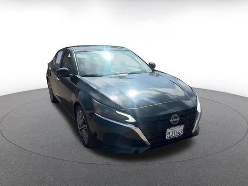 2024 Nissan Altima 2.5 SL
