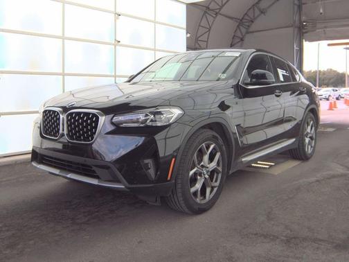 2024 BMW X4 xDrive30i