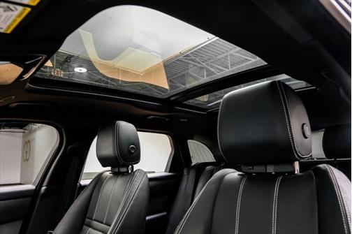 2022 Land Rover Range Rover Velar P250 S R-Dynamic