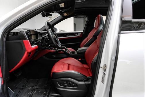 2024 Porsche Cayenne Cayenne