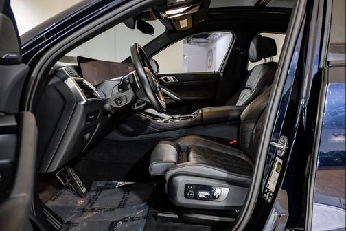 2025 BMW X6 xDrive40i