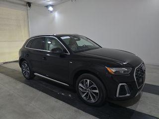 2023 Audi Q5 45 S line Premium