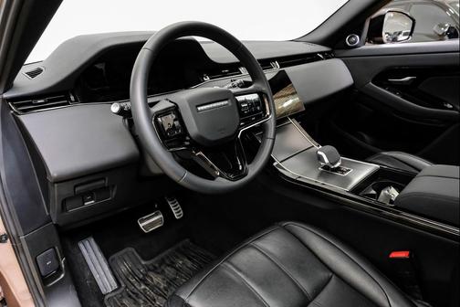 2024 Land Rover Range Rover Evoque Dynamic SE