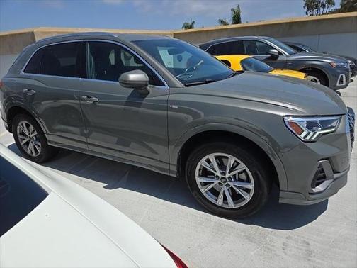 2023 Audi Q3 Premium 45 TFSI S line quattro Tiptronic