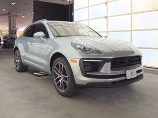 2022 Porsche Macan Base