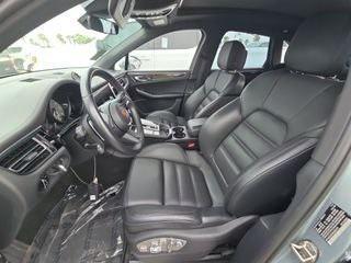 2022 Porsche Macan S