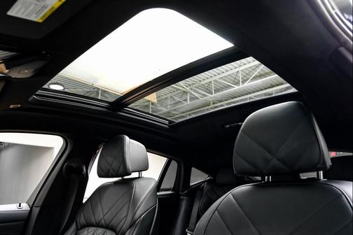 2025 BMW X6 xDrive40i