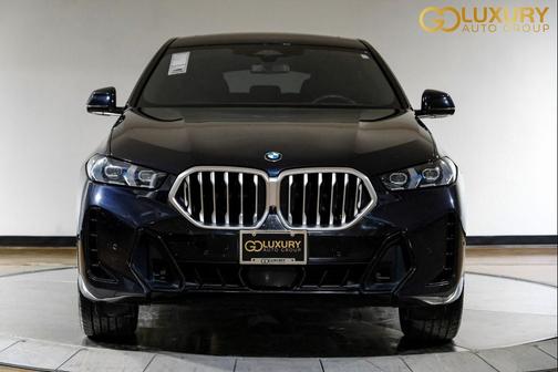 2025 BMW X6 xDrive40i