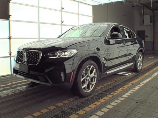 2024 BMW X4 xDrive30i