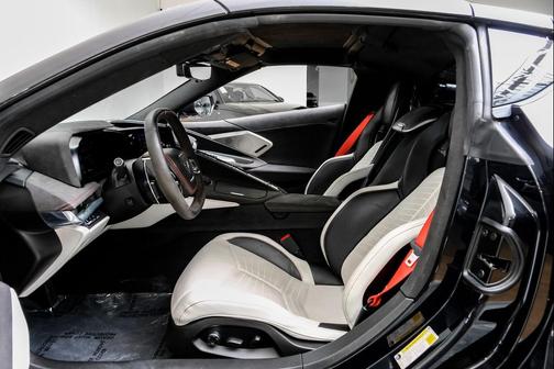 2023 Chevrolet Corvette Stingray w/3LT
