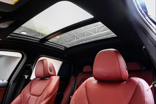 2024 BMW X4 xDrive30i