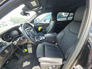 2024 BMW X4 xDrive30i