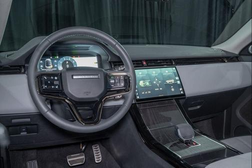 2024 Land Rover Range Rover Evoque Dynamic SE