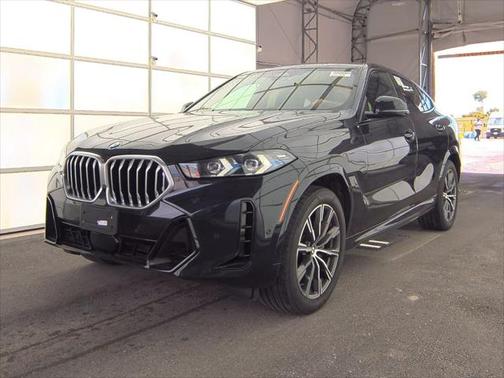 2025 BMW X6 xDrive40i