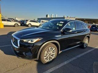 2023 INFINITI QX50 LUXE