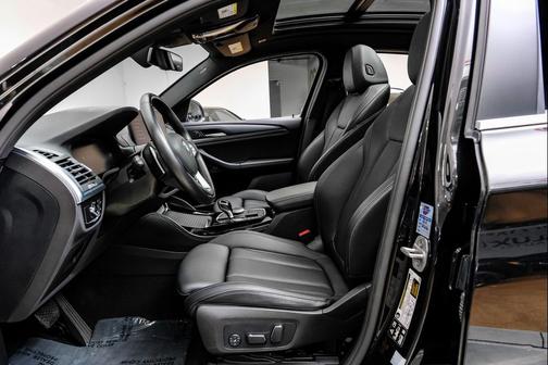 2024 BMW X4 xDrive30i