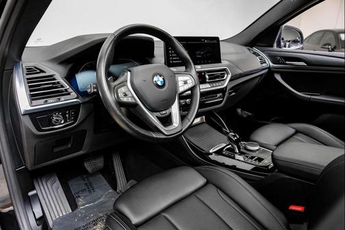 2024 BMW X4 xDrive30i
