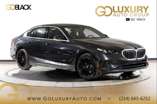 Dark Graphite 2025 BMW 530 530i
