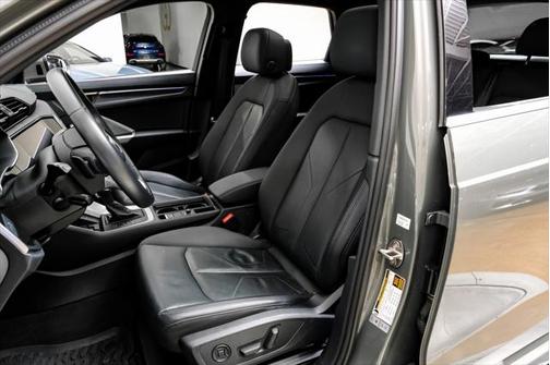 2023 Audi Q3 45 S line Premium Plus