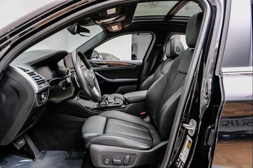 2024 BMW X4 xDrive30i