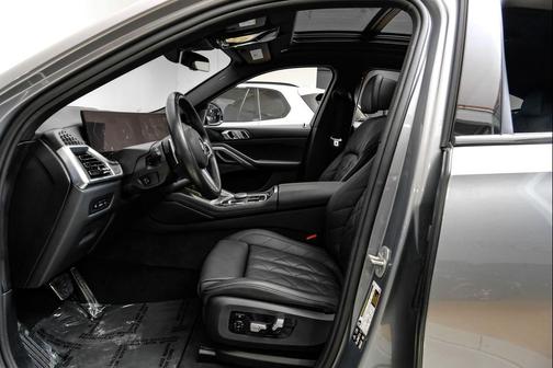 2025 BMW X6 xDrive40i
