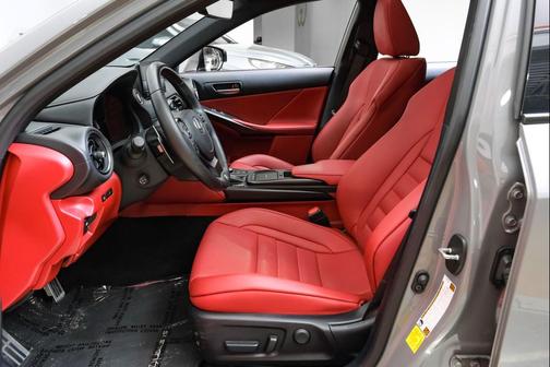 incognito 2025 Lexus IS 350 Base