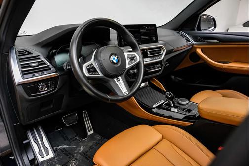 2023 BMW X4 xDrive30i