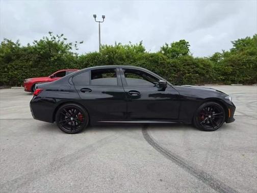 2023 BMW 330 330i