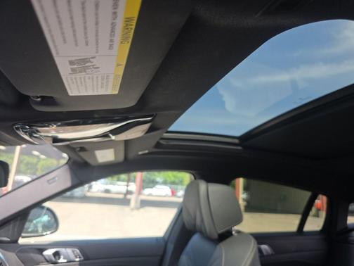 Carbon Black Metallic 2025 BMW X6 xDrive40i