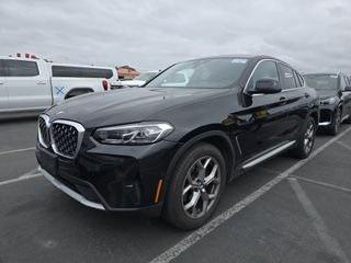 2024 BMW X4 xDrive30i