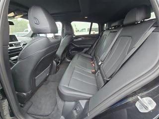 2024 BMW X4 xDrive30i