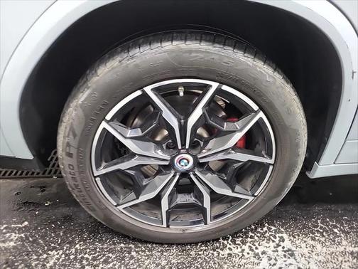 2023 BMW X4 M40i
