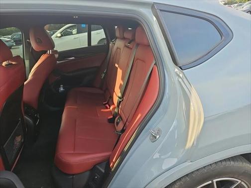 2023 BMW X4 M40i