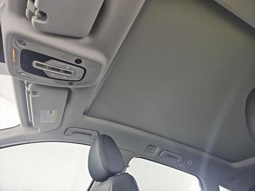 2023 Audi Q7 45 Premium