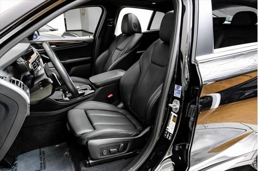 2024 BMW X4 xDrive30i