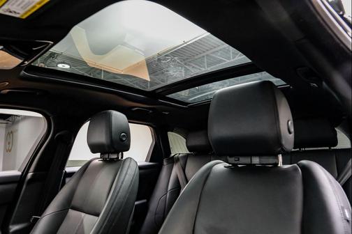 2024 Land Rover Range Rover Velar P250 SE R-Dynamic